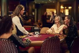 Hasil kartu dan skor Live Baccarat ditampilkan di layar kd slot
